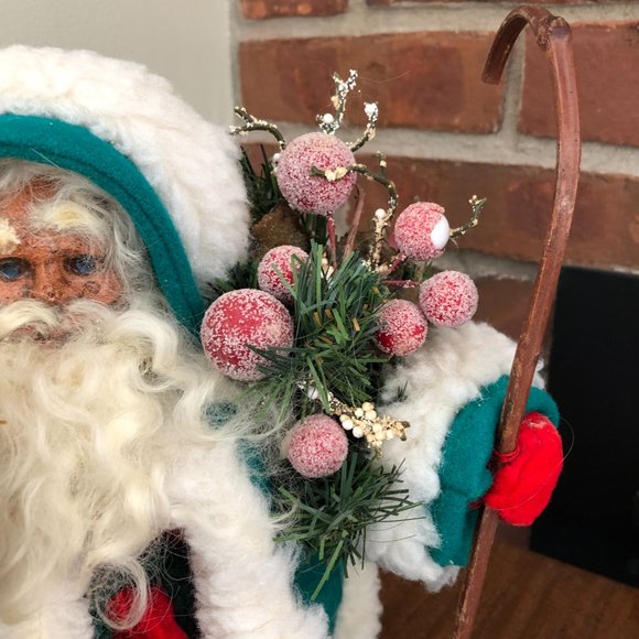 Hand-crafted Santa Claus with felt material - Picture 4 of 5